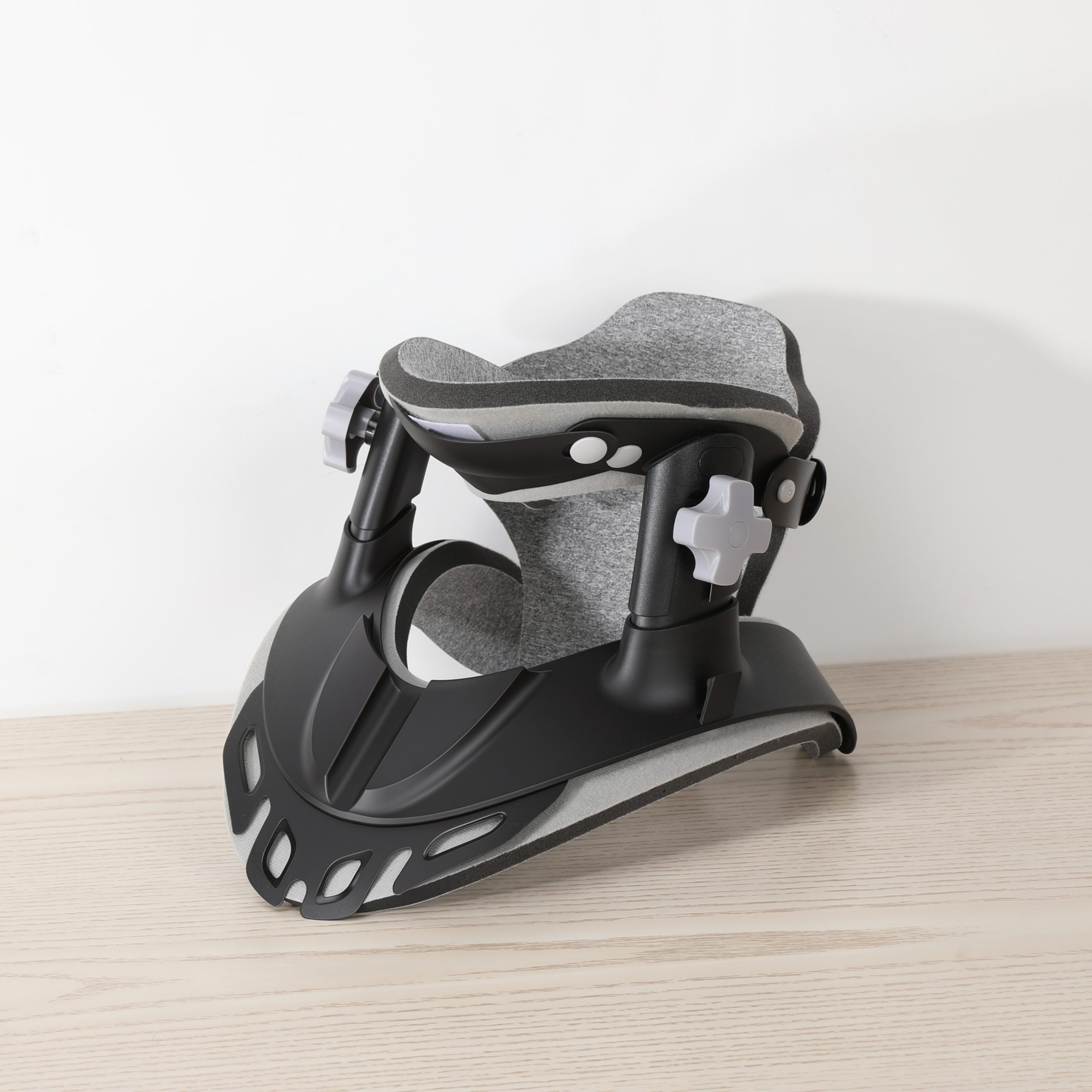 Travyx Neck Brace